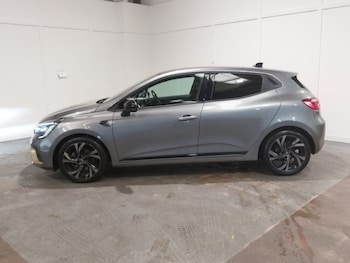 Used Renault Clio 2023 for sale - 79594697: Photo