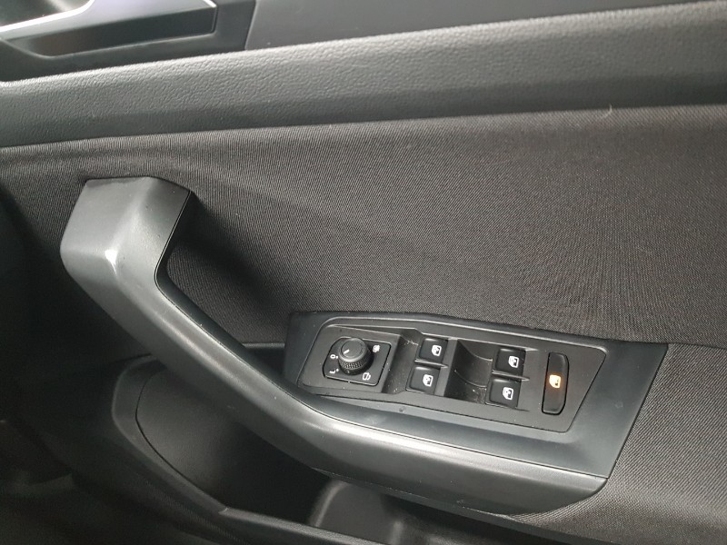 Used Volkswagen T-Roc 2023 for sale - 77070266: Photo 19