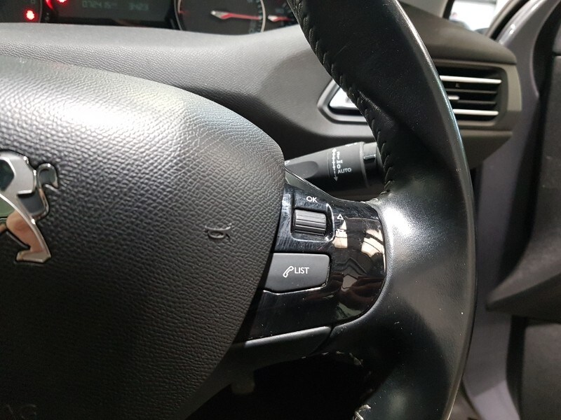 Used Peugeot 308 2018 for sale - 77933303: Photo 15