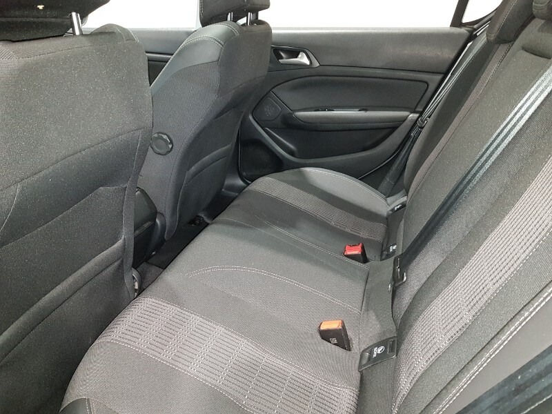 Used Peugeot 308 2018 for sale - 77933303: Photo 6