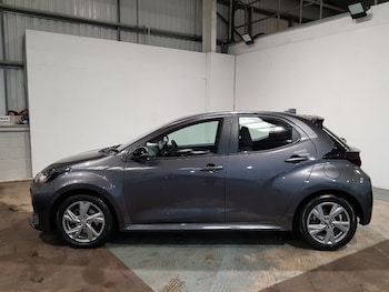 Used Mazda Mazda2 HYBRID 2024 for sale - 76437677: Photo