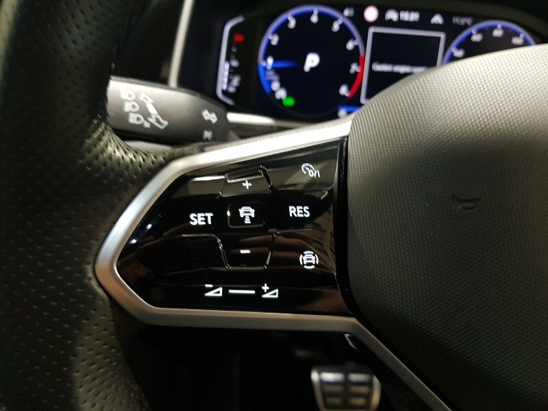 Used Volkswagen T-Roc 2022 for sale - 76707917: Photo 14