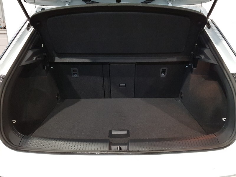 Used Volkswagen T-Roc 2022 for sale - 76707917: Photo 8