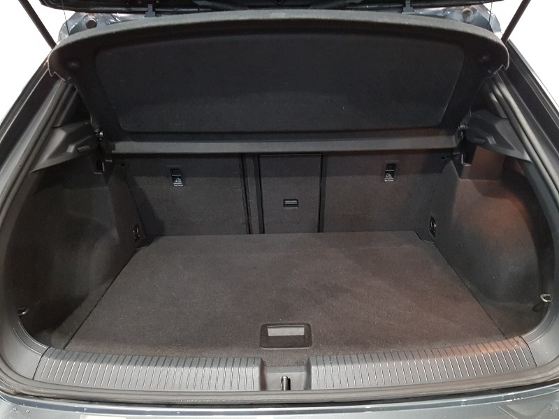 Used Volkswagen T-Roc 2019 for sale - 76683427: Photo 8