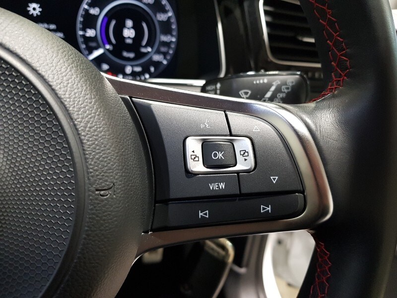 Used Volkswagen Golf 2019 for sale - 76932431: Photo 15