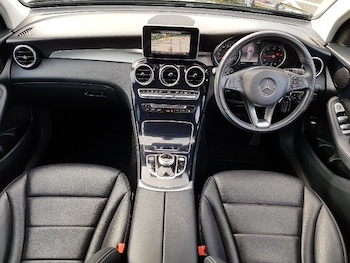 Used Mercedes-Benz GLC 2019 for sale - 75576801: Photo