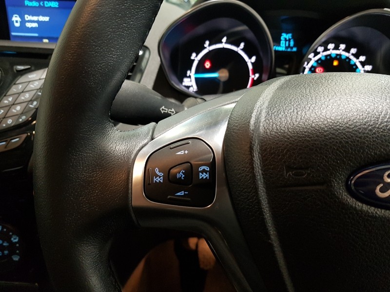 Used Ford Fiesta 2017 for sale - 76755028: Photo 14