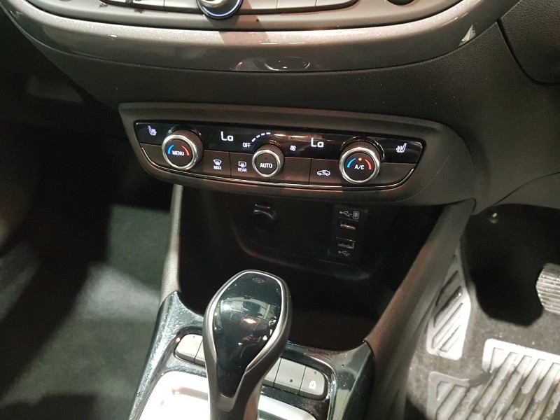 Used Vauxhall Crossland 2022 for sale - 76455918: Photo 14