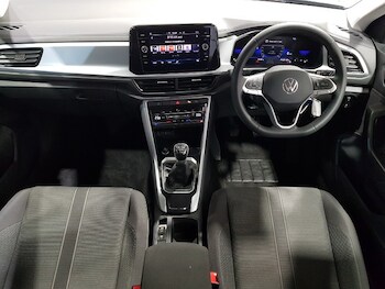 Used Volkswagen T-Roc 2022 for sale - 77224039: Photo