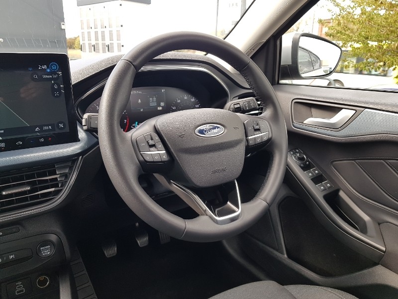 Used Ford Focus 2023 for sale - 76970302: Photo 10