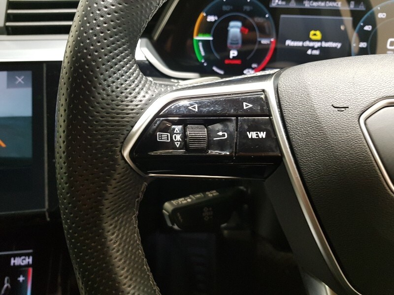 Used Audi e-tron 2022 for sale - 77208890: Photo 15