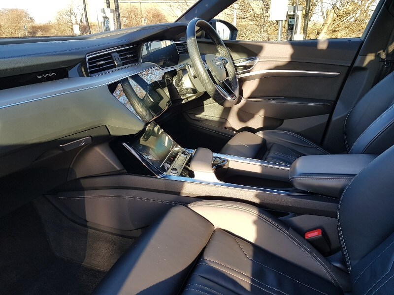 Used Audi e-tron 2022 for sale - 77208890: Photo 5