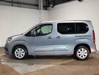 Used Vauxhall Combo Life 2019 for sale - 77183563: Photo