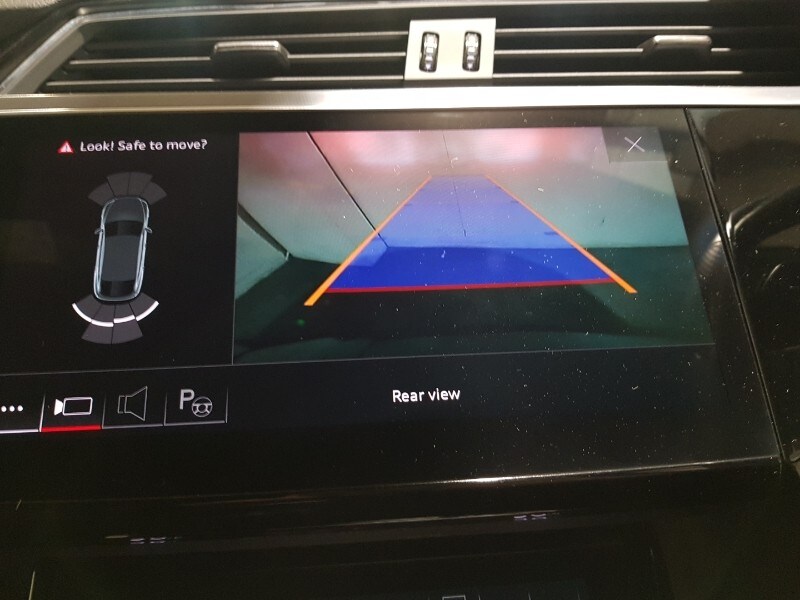 Used Audi e-tron 2022 for sale - 77644682: Photo 13