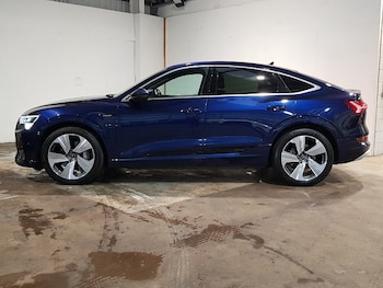 Used Audi e-tron 2022 for sale - 77644682: Photo