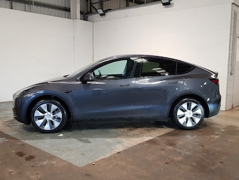 Used Tesla Model Y 2023 for sale - 76325484: Photo 4