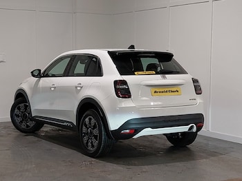 Used Fiat 600 2026 for sale - 79310553: Photo