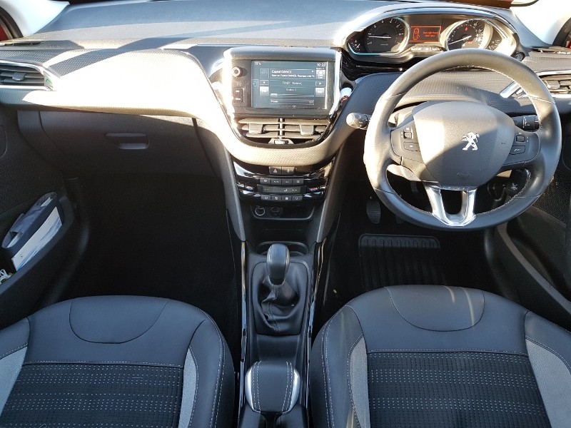 Used Peugeot 2008 2017 for sale - 76721372: Photo 2