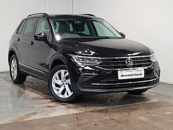 2022 - 1.5 TSI Life 5dr