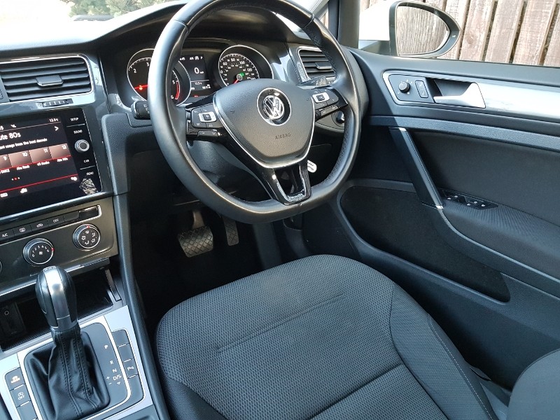 Used Volkswagen Golf 2018 for sale - 76683421: Photo 10