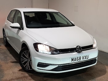 Used Volkswagen Golf 2018 for sale - 76683421: Photo