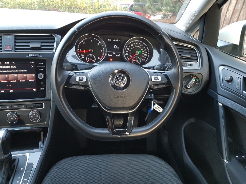 Used Volkswagen Golf 2018 for sale - 76683421: Photo 7