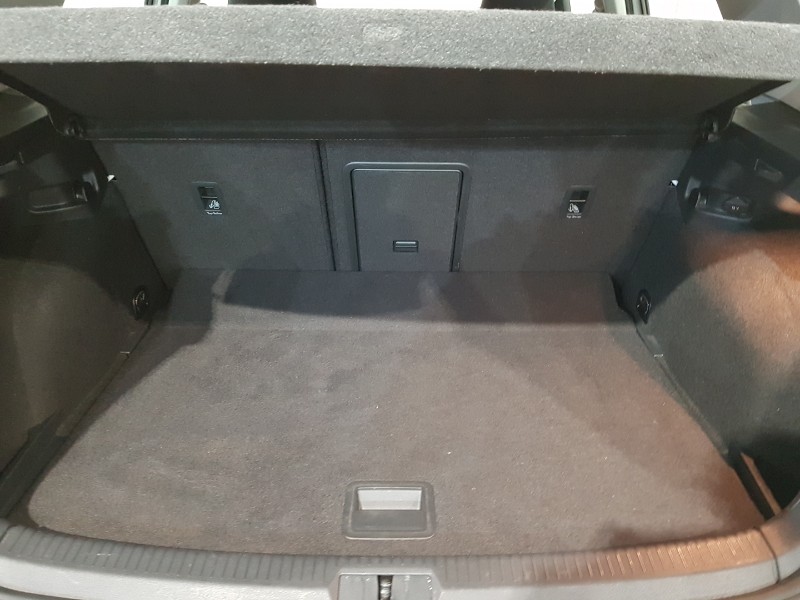 Used Volkswagen Golf 2018 for sale - 76683421: Photo 8