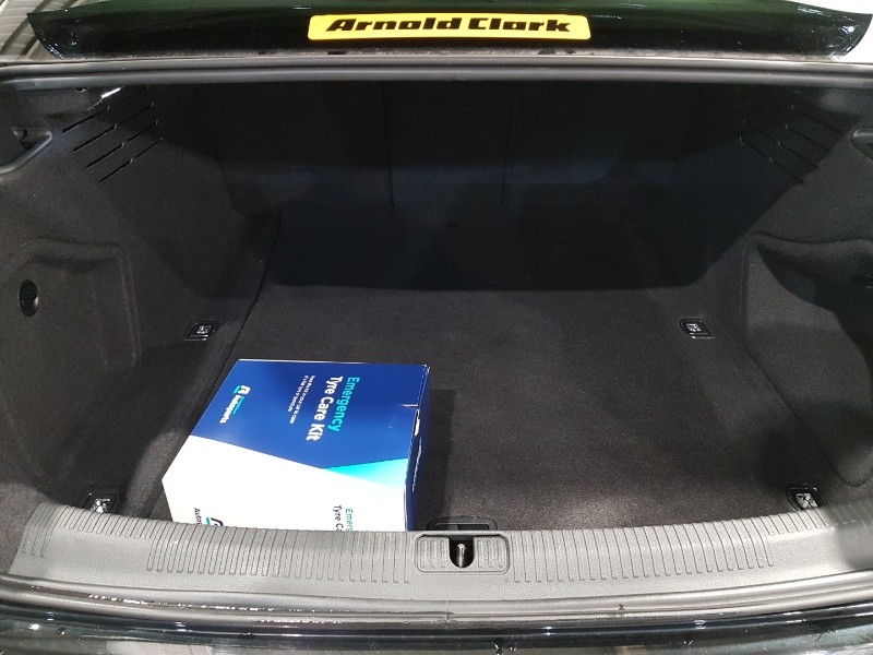 Used Audi A4 2021 for sale - 77105310: Photo 8