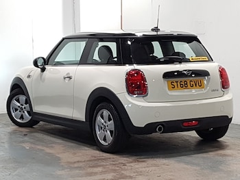 Used MINI Hatch 2018 for sale - 77094996: Photo