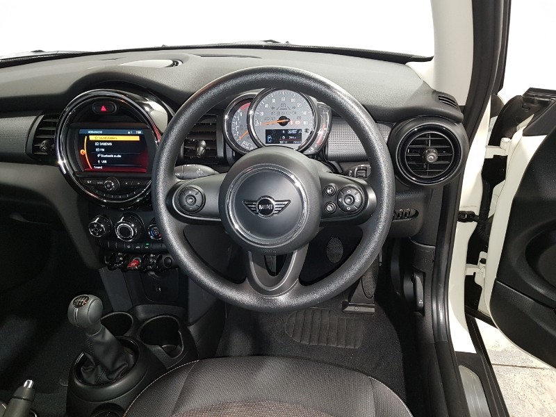 Used MINI Hatch 2018 for sale - 77094996: Photo 7