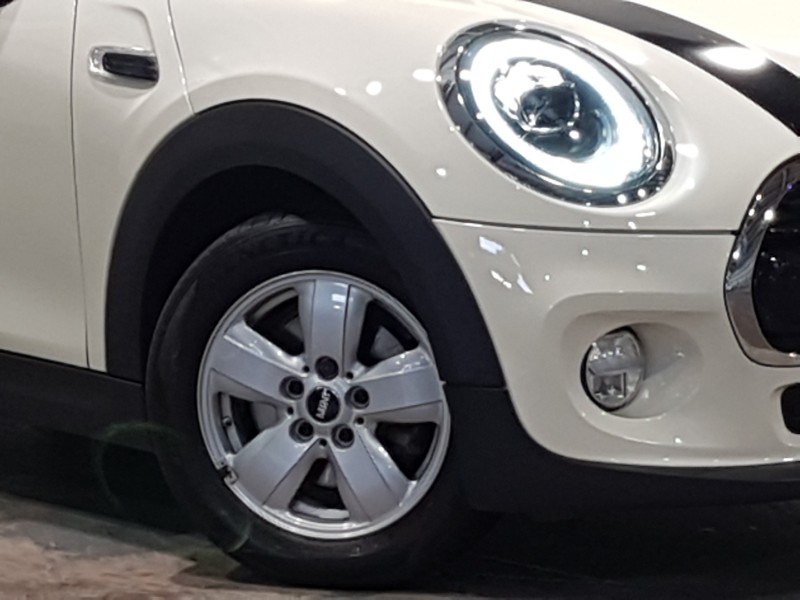 Used MINI Hatch 2018 for sale - 77094996: Photo 9