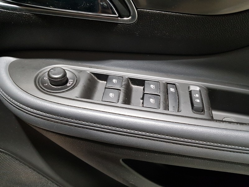 Used Vauxhall Mokka 2016 for sale - 77815660: Photo 15