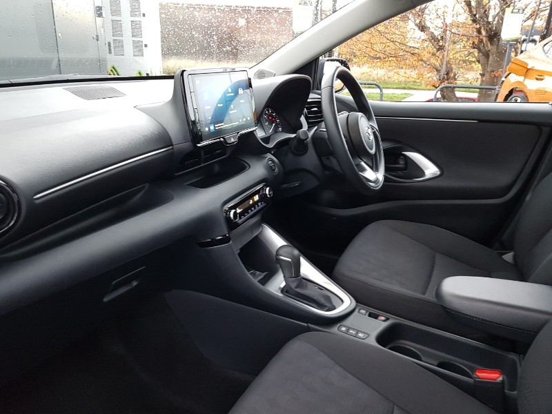 Used Mazda Mazda2 HYBRID 2024 for sale - 76471606: Photo 5