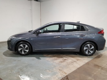 Used Hyundai IONIQ 2017 for sale - 76540481: Photo