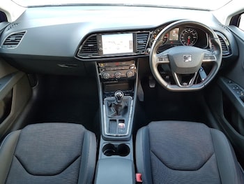 Used SEAT Leon 2018 for sale - 76140982: Photo 2