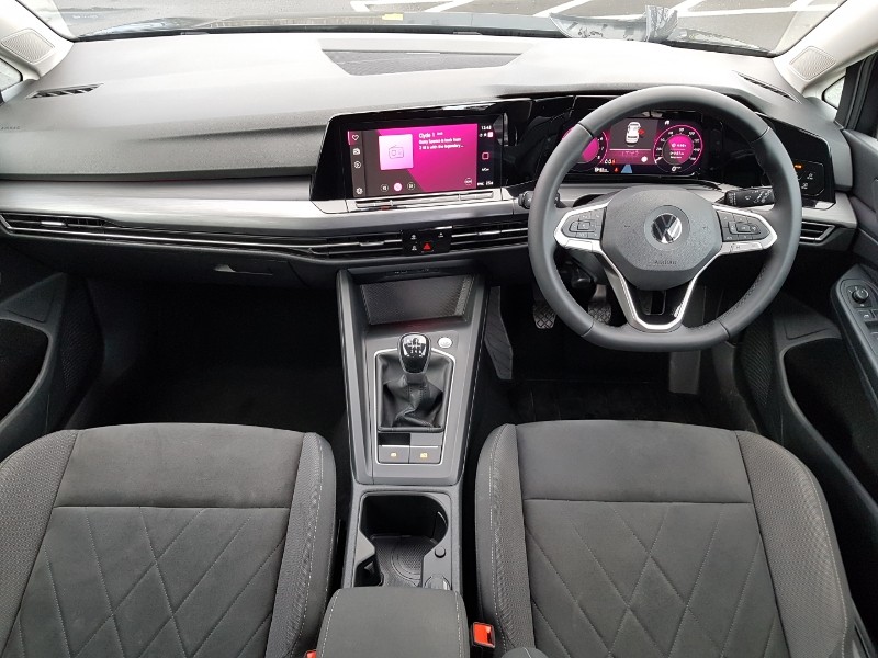 Used Volkswagen Golf 2020 for sale - 76947428: Photo 2