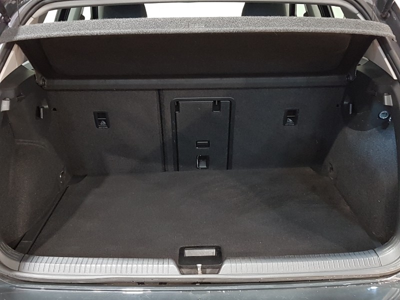 Used Volkswagen Golf 2020 for sale - 76947428: Photo 8