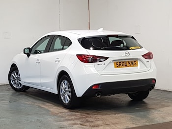 Used Mazda Mazda3 2016 for sale - 75562558: Photo