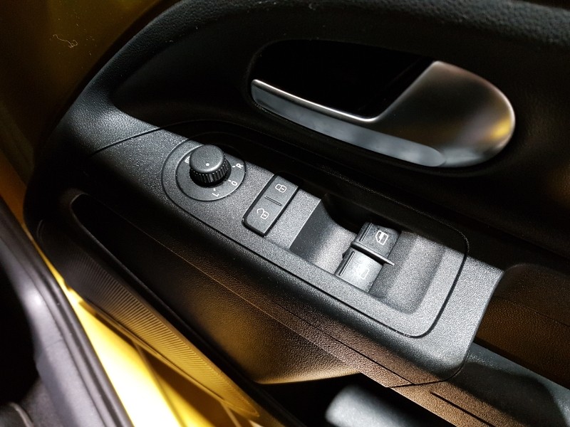 Used Volkswagen up! 2018 for sale - 76644159: Photo 15