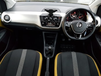 Used Volkswagen up! 2018 for sale - 76644159: Photo