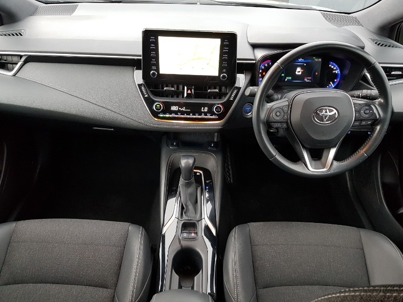 Used Toyota Corolla 2021 for sale - 76924972: Photo 2