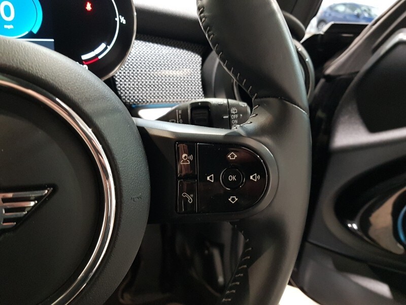 Used MINI Convertible 2023 for sale - 77964150: Photo 15