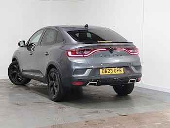 Used Renault Arkana 2023 for sale - 78694863: Photo