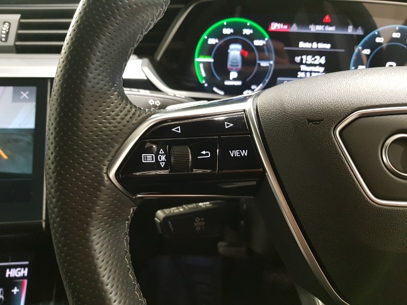 Used Audi e-tron 2022 for sale - 78033101: Photo 14