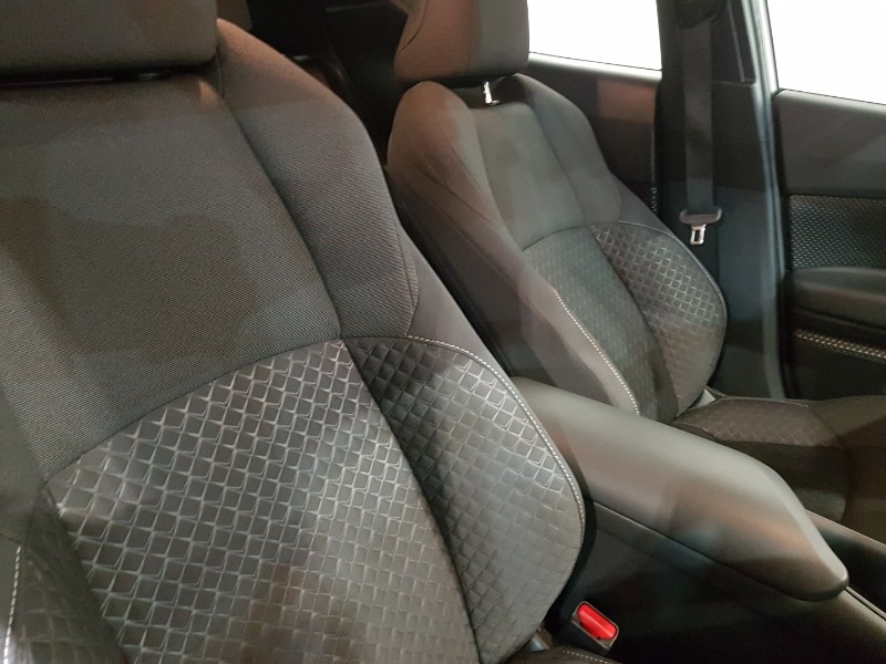 Used Toyota C-HR 2023 for sale - 78033113: Photo 17