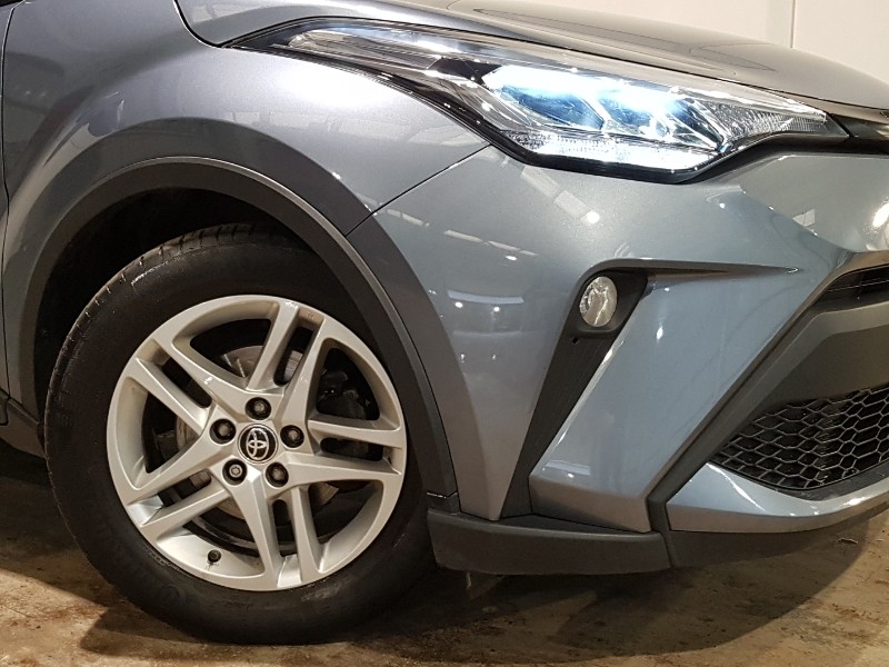 Used Toyota C-HR 2023 for sale - 78033113: Photo 9