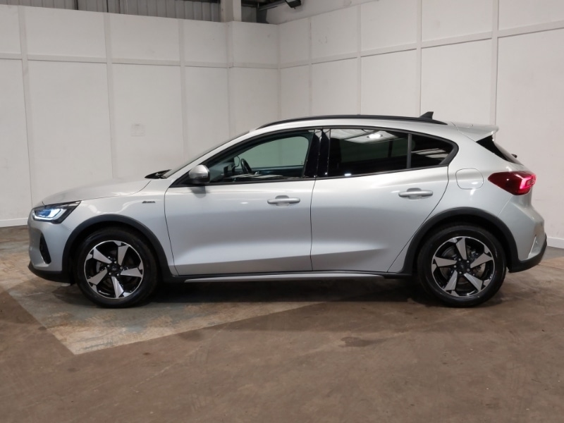 Used Ford Focus 2023 for sale - 78093837: Photo 4