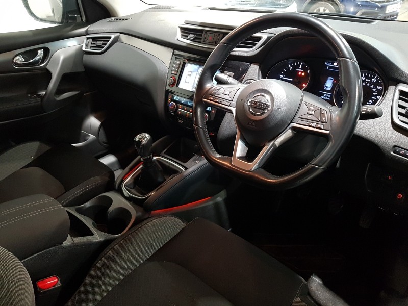 Used Nissan Qashqai 2017 for sale - 76548625: Photo 16