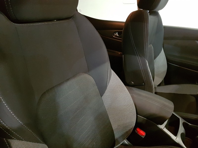 Used Nissan Qashqai 2017 for sale - 76548625: Photo 17