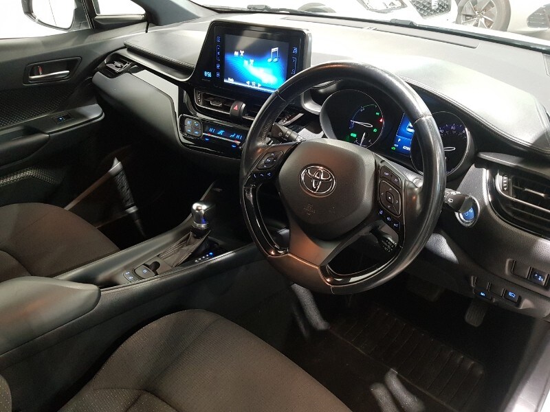 Used Toyota C-HR 2018 for sale - 77987802: Photo 16